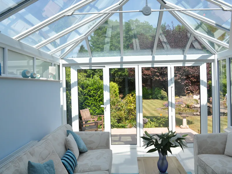 Bifold Roehampton