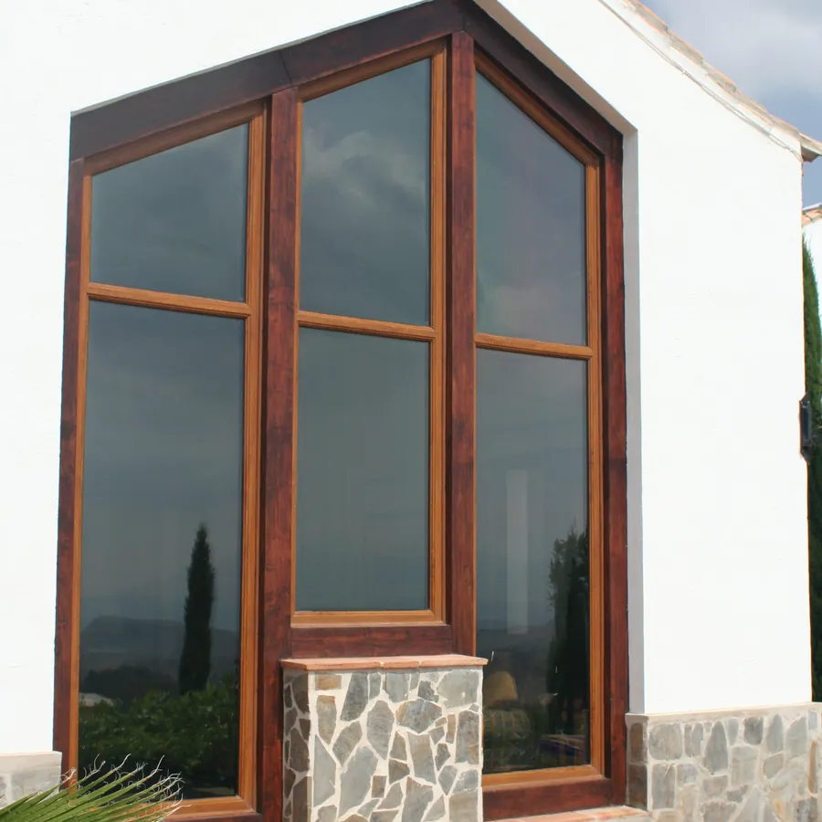 Bow Windows — Product Roehampton